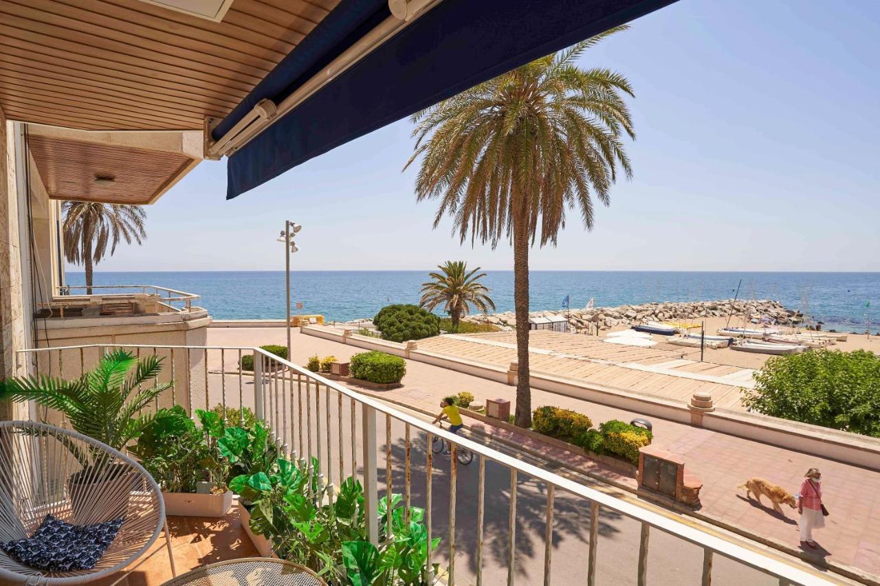 Apartamento Primera Linea De Mar Con Espectaculares Vistas Apartment Sant Pol De Mar Bagian luar foto