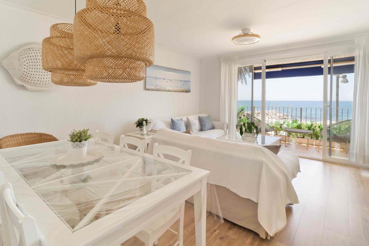 Apartamento Primera Linea De Mar Con Espectaculares Vistas Apartment Sant Pol De Mar Bagian luar foto